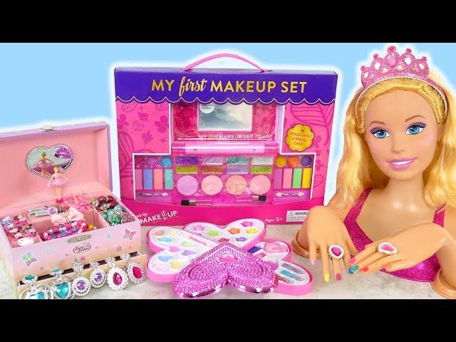 Giant Barbie Styling Doll Makeover! Deluxe Makeup Cosmetic set Kosmetik Mainan Barbie Cosméticos