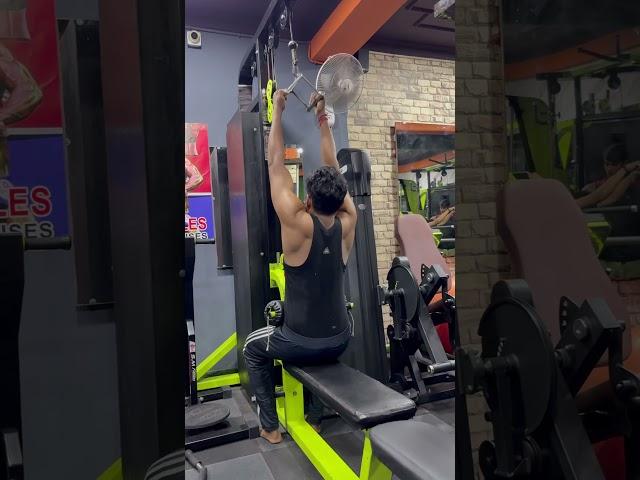 Gym lover️‍🩹 #remix #newmusic #motivation #fitneess #fitnessmotivation #love #explorefitness #gym