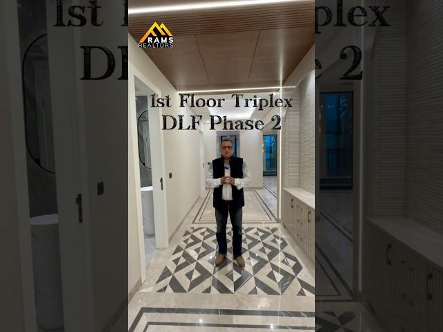 251 Sqyds, 4 BHK Exclusive TRIPLEX BUILDER FLLOR in DLF PHASE 2, Gurgaon - Call now: +919871752472