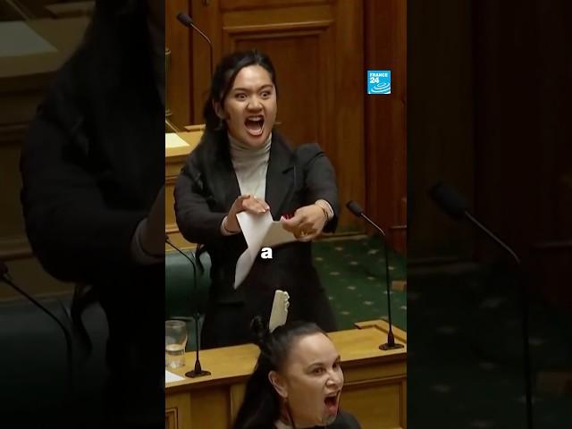 In #NewZealand, Indigenous #Maori MPs stage a #haka • FRANCE 24 English