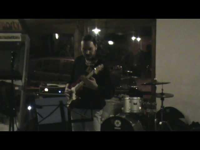 Alex Ciarelli - Live - Cathedral (Van Halen) HD