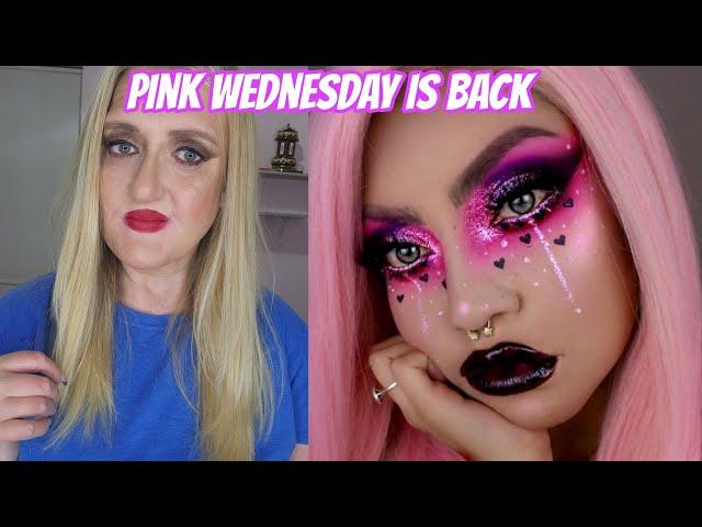 Charmakeupcorner  is live! On Wednesday we wear pink!