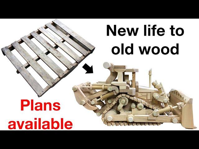 Building the BIG Dozer model from an old wooden pallet - plans available