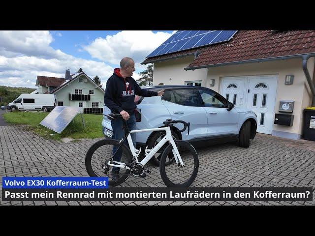 Volvo EX30 Kofferraumtest: Passt mein Rennrad mit verbauten Laufrädern in den Kofferraum?