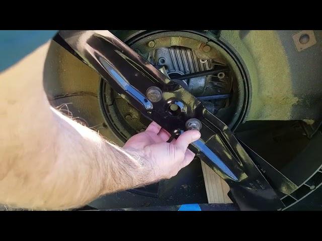 Oregon Lawnmower Blades - Tungsten Carbide Coated - Replaces Honda 08720-VL0-S00, 08720-VH7-000.