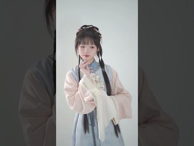 “妹妹尊名 是哪两个字？” “黛玉”#国风合伙人 #国潮无敌 #林黛玉