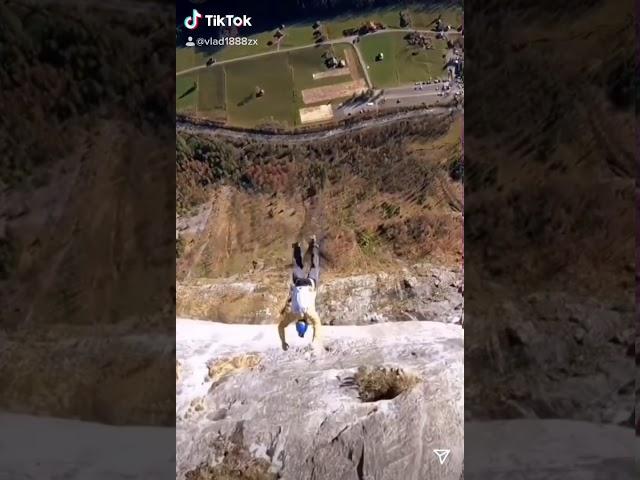Опасный смертельный прыжок , трюк безумие