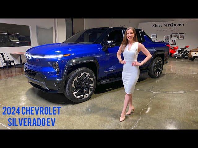 2024 CHEVROLET SILVERADO EV: Full Tour & Midgate/Tailgate Demos with this 400-Mile Range EV Truck!