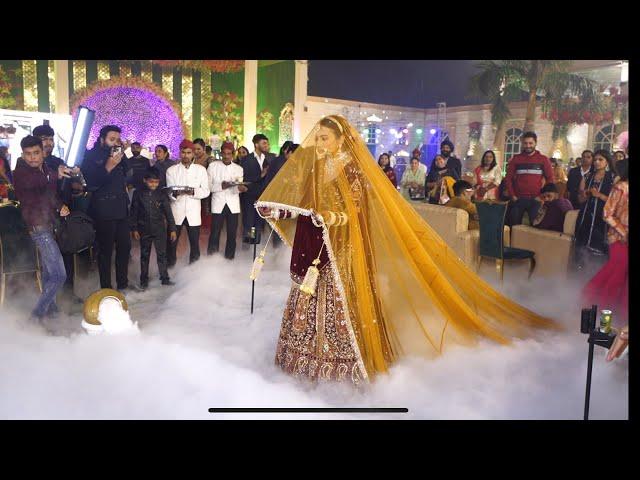 Bride entry dance/ Indian wedding 2023/ Mansi Yadav Bridal entry / ShivkiMansi