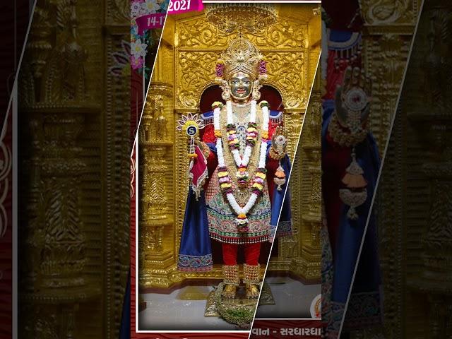 pictures by Sardhar mandir.         the Swaminarayan University.      edit : v.b