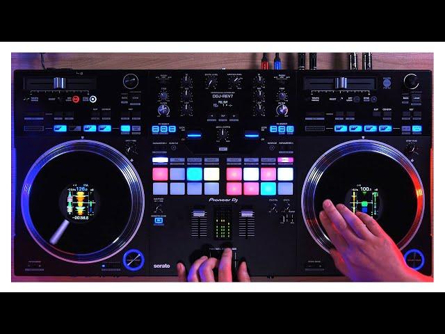 DDJ-REV7: Performance Club Mix