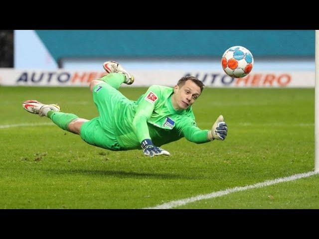 150 Super Saves of Alexander Schwolow - Welcome to FC Schalke 04 ᴴᴰ