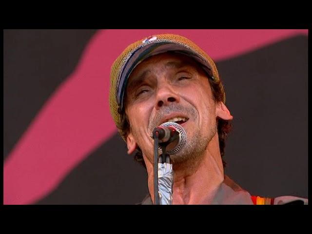 Manu Chao - Live at Glastonbury 2008 - Pyramid Stage