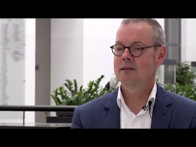 Prof  Dr  Peter Bofinger im Interview zu Forschung & Lehre