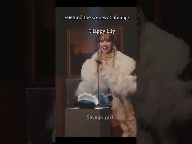 When lili turns into lalisa  #kpop #blackpink #lisa #lalisamanoban #alterego #vixi