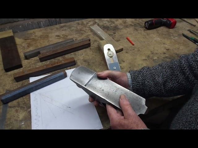 Smoothing Plane. Blade Comparisons.