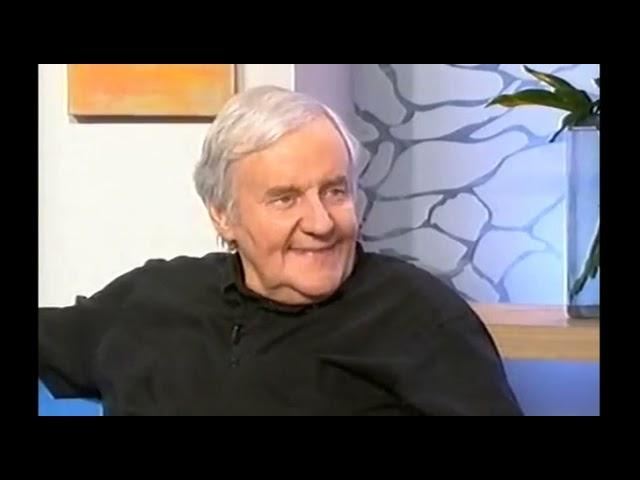 Richard Briers loves his free bus pass