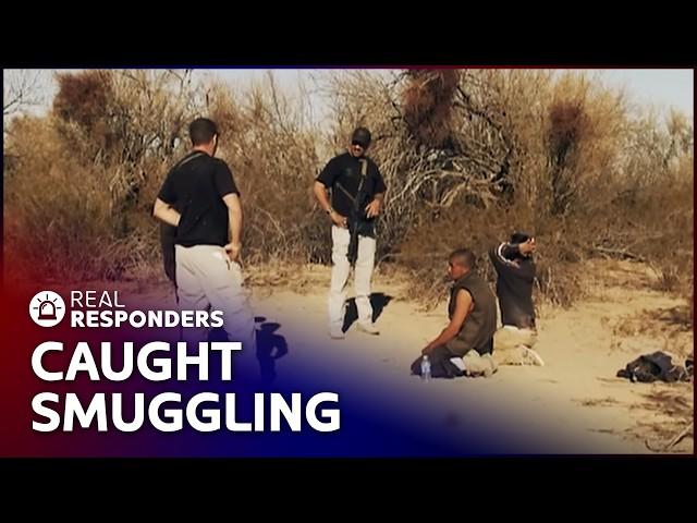 Suspicious Smugglers Hunted By Cops After Drug Bust | Border Invasion USA