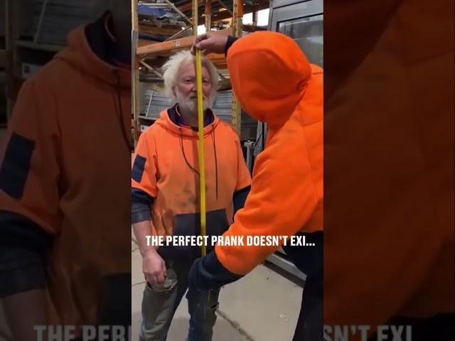 The perfect prank does exist #highvoltage #lineman #linemanlife #voltage #prank