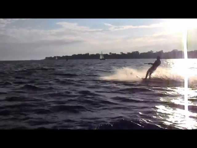 Nacra F20 Carbon catamaran waterskiing