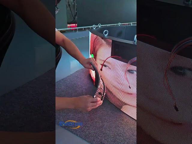 Cylindrical LED screen LED flexible module installation process#ledvideowall #eagerled #ledmodule