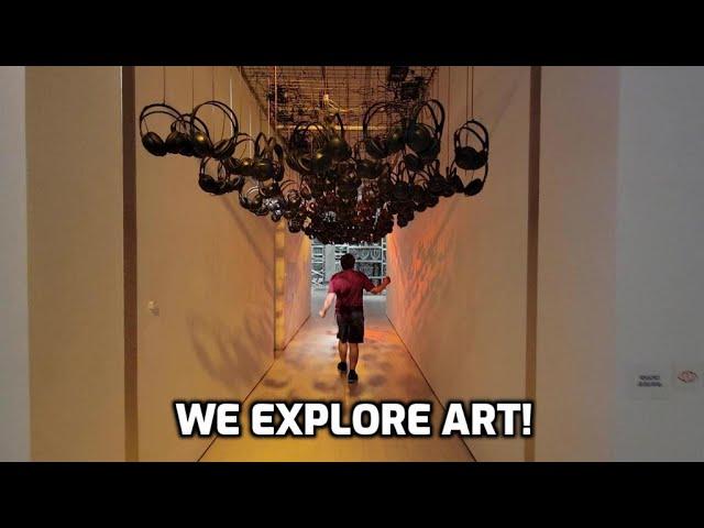 MODERN ART MUSEUM IN ATHENS, GREECE - Curt and Brianna explore Art!