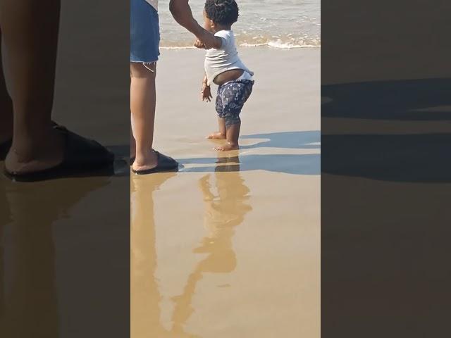 Beach activities for 1 year olds: Fun and safe ideas