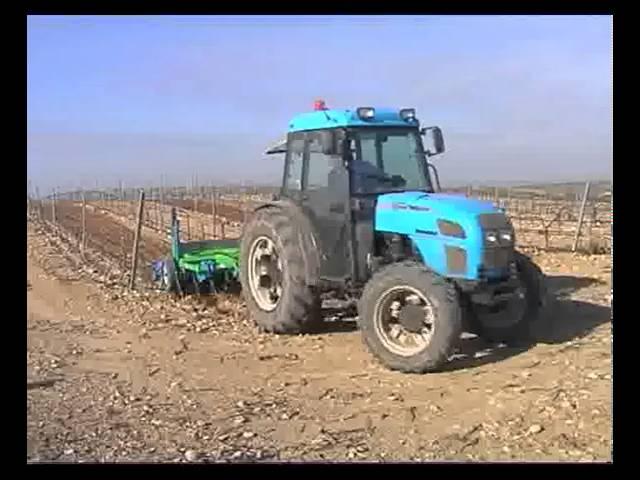 Equipo multilabor para viña