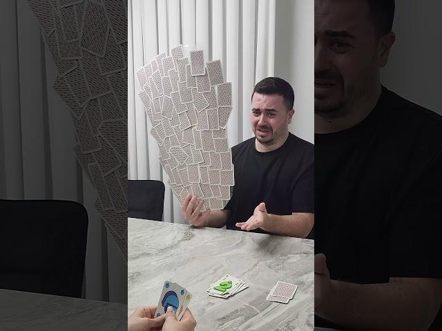 כשאתה משחק טאקי עם השחקן שטוב מדי ....