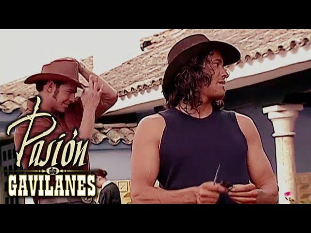 Pasion de Gavilanes - Oscar y su nuevo carro