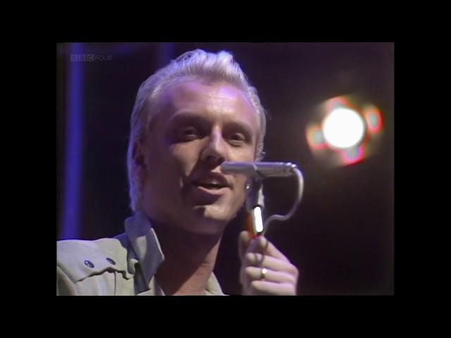 Heaven 17 - Come Live With Me (TOTP 1983)