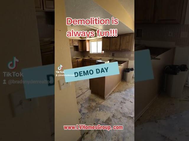 #demoday #rehab #flip #lasvegasrealestateagent #lasvegasrealtor