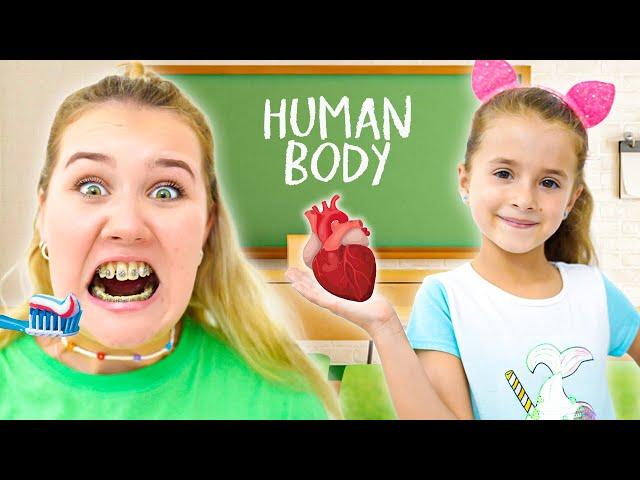 Ruby and Bonnie learn about the human body in school science trip