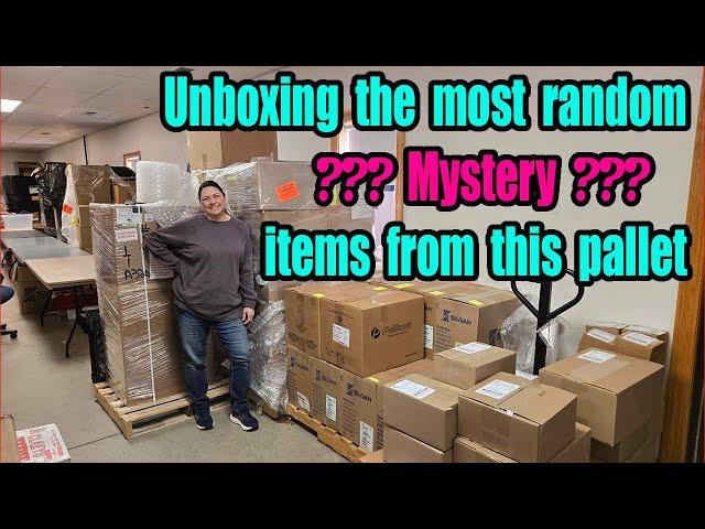 Unboxing the most random MYSTERY items from this pallet! Check out the amazing finds!