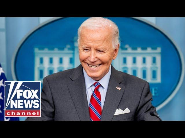 Biden is still wandering, Raymond Arroyo says
