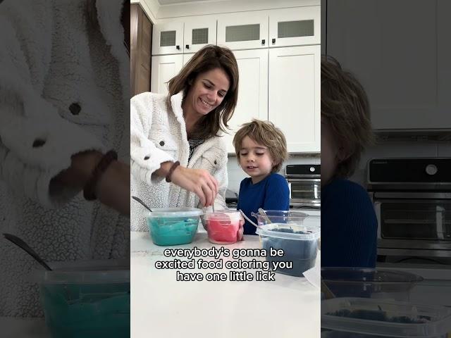 Kope and Mom Make Fun & Colorful Pancakes Together!