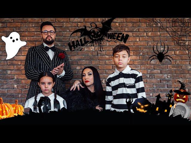 Familia Addams petrece românește de Halloween 