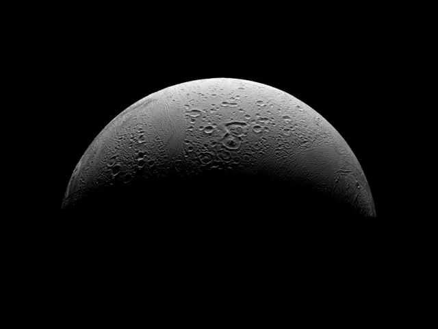 Space Sounds: Enceladus EM Sleep Sound ( 12 Hours of Focus and Relaxation )