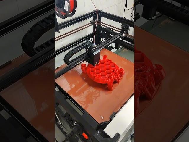 VEHO large 3d printer with Klipper prints the forbidden fruit