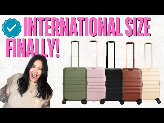 BRAND NEW!! BÉIS Small Carry on: Ready to travel the world