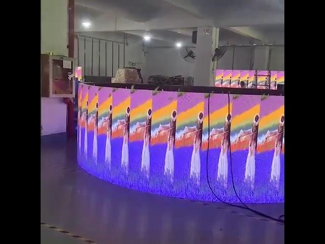 Amazing Curved LED Screen