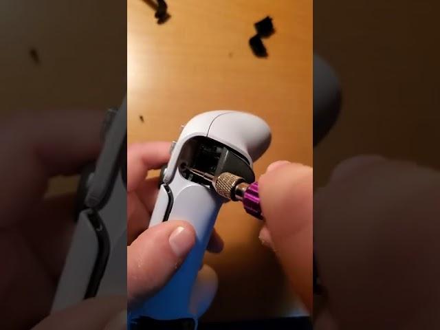 PS5 DualSense Trigger Spring Replacement In 1 Minute! #shorts #ps5