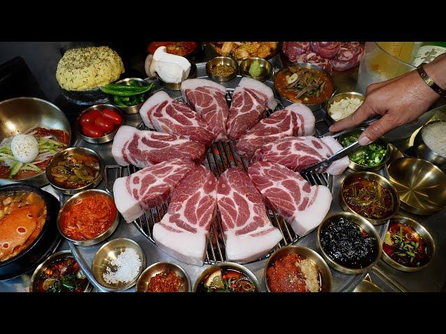 Amazing! 336 hours aged charcoal-grilled pork(with Dry-aging and wet-aging) / Korean street food