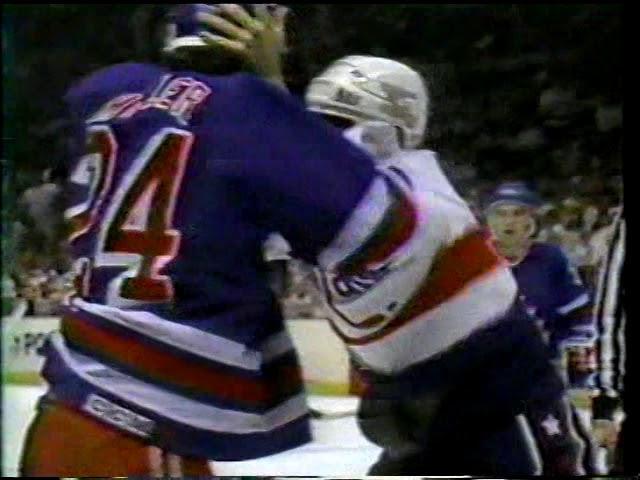 Randy Moller vs John Druce