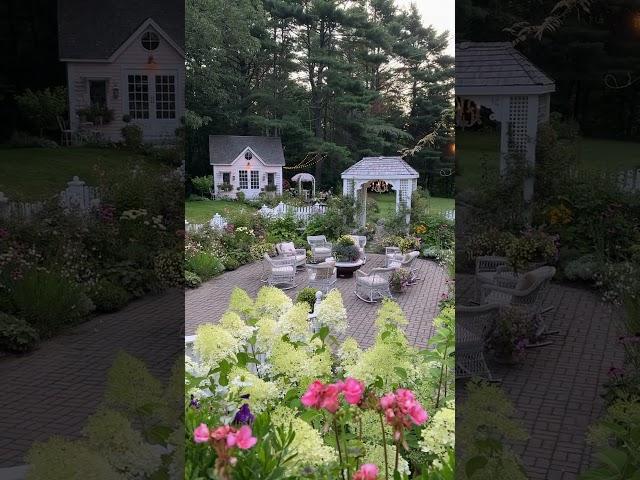 Sunrise in the Cottage Garden️️️ Have a wonderful day! #garden #cottagegarden #gardendesign