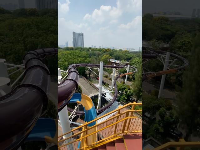 PEROSOTAN TERPANJANG DI ATLANTIS ANCOL  #shorts #waterpark