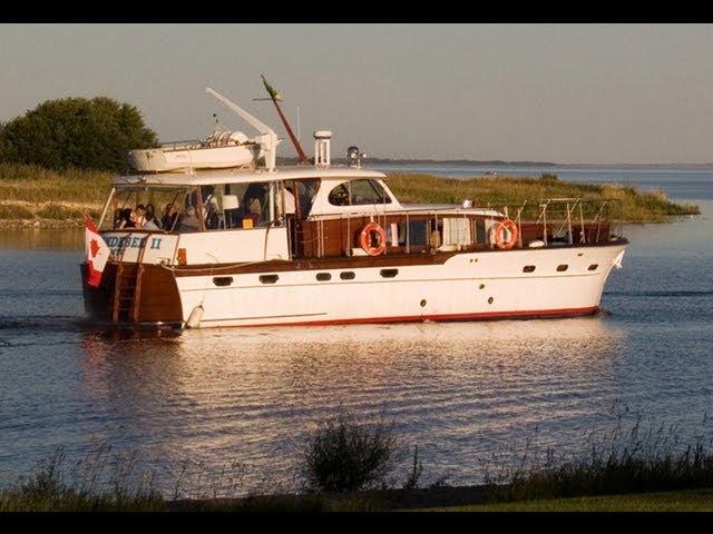 Chris Craft 55 Foot 1951 Motor Yacht - Wendebee II - Full Episode