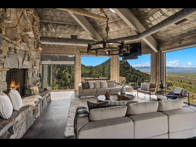 Montana Mountain Retreat | Endless Acreage and Commanding Views