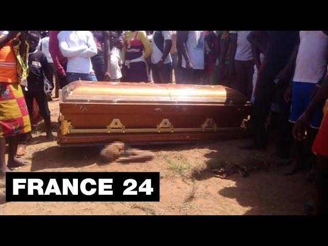 Macabre cérémonie du "cercueil volant" , 1 mort - Côte d'Ivoire