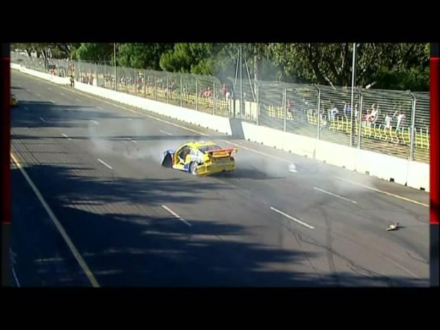 Carrera Cup - David Reynolds crash - Turn 8 Adelaide 2005